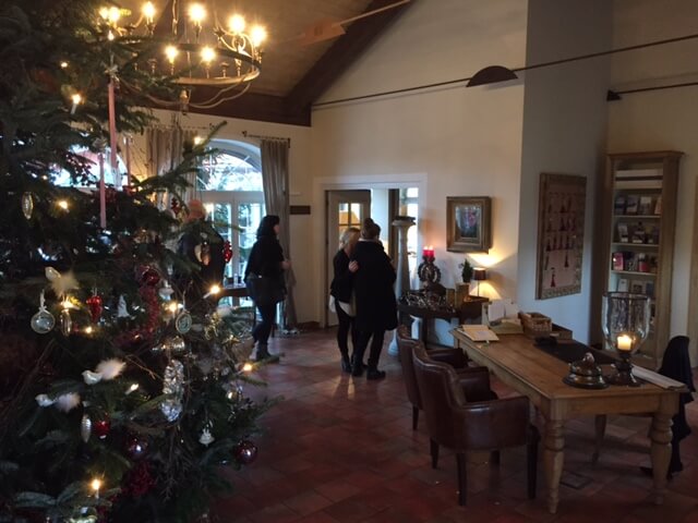 Weihnachtsmarkt im Hotel Villino